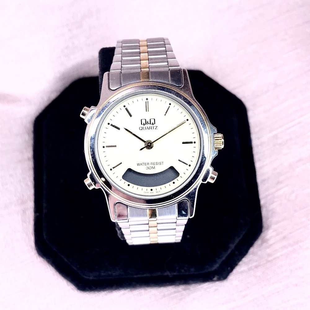 NWT Q&Q Japan CBM Corp Unisex Watch